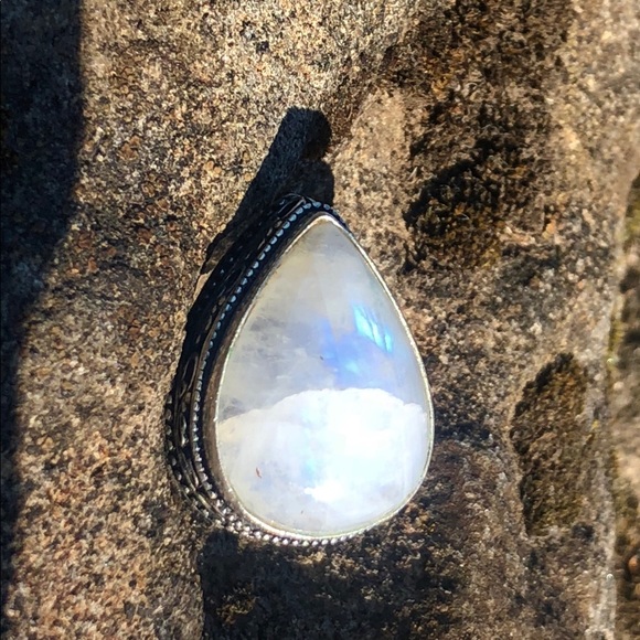 SOLD Moonstone Ring - Picture 6 of 8
